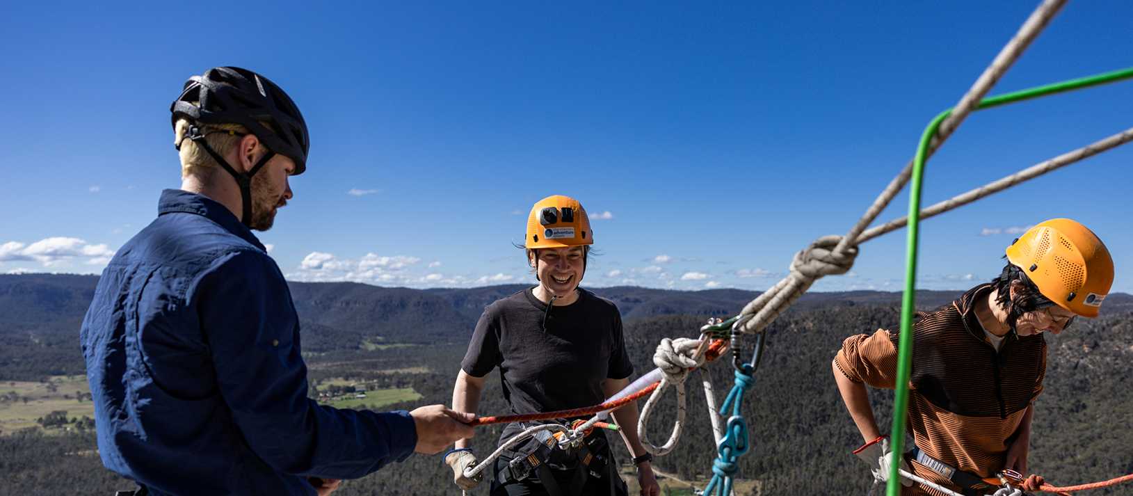 Introductory abseiling adventure | Eloise Weston