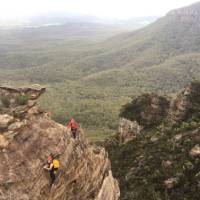 Boars Head traverse high above the Megalong Valley | Dan Lewis