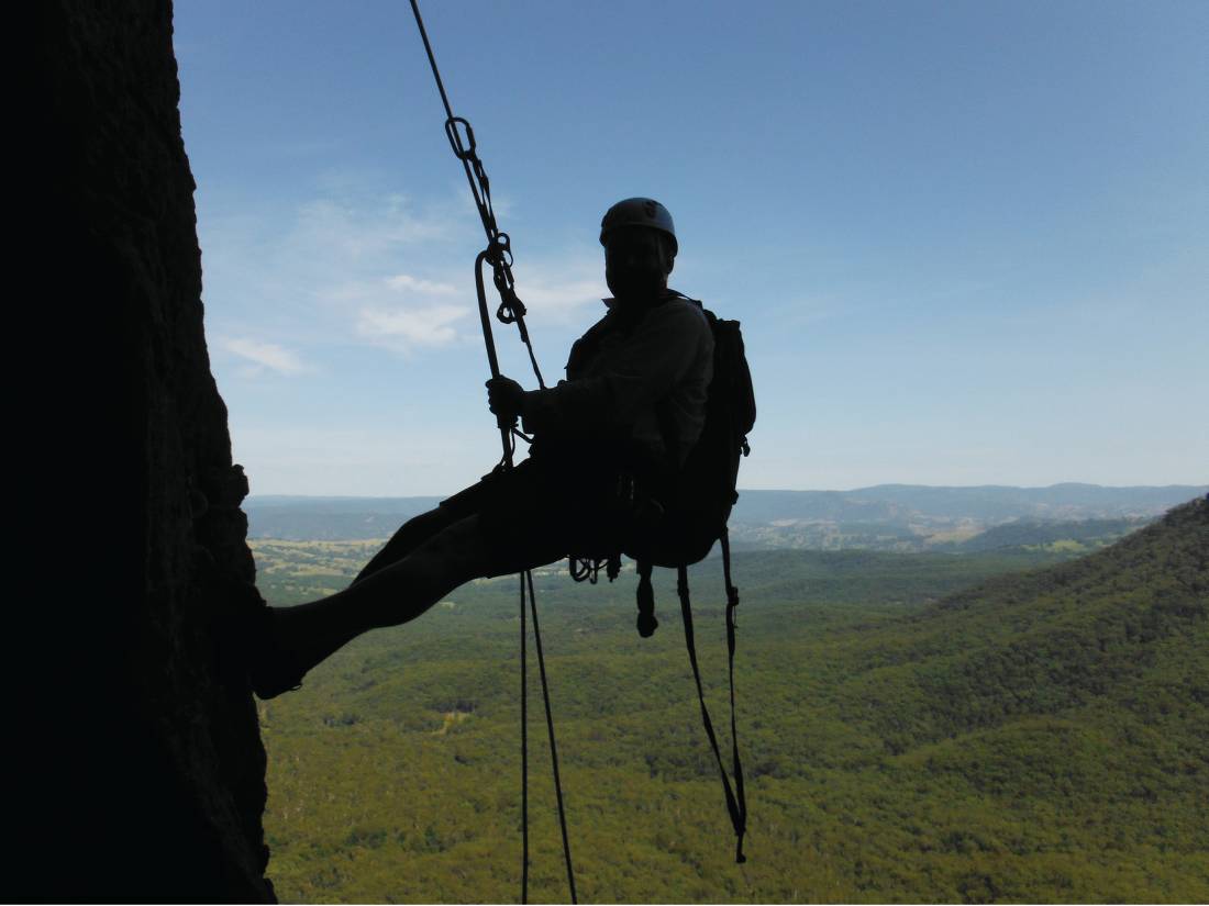 Abseiling on Boars Head, Blue Mountains |  <i>Andy Mean</i>