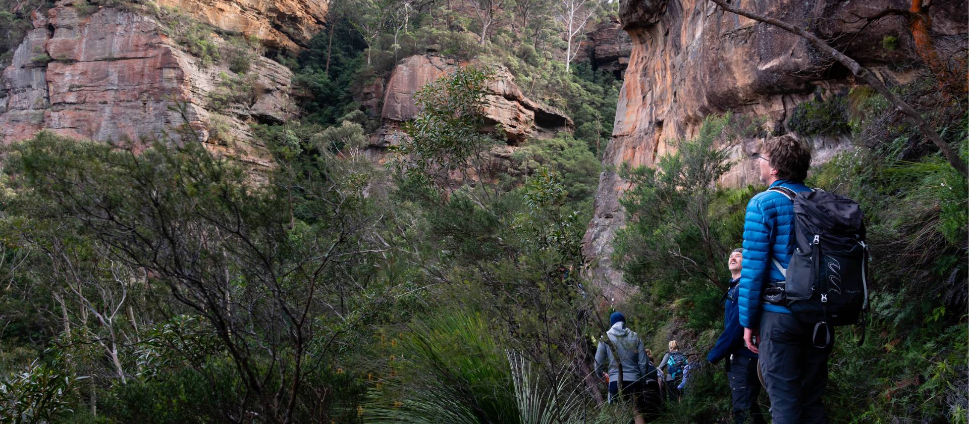 Traversing the Kanimbla Valley escarpment on Colliers Causeway | Joe Kennedy