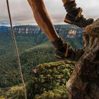 Abseiling opportunities are abundant in the Blue Mountains | David Hill