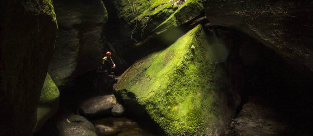 Whungee Wheengee Canyon is raw wild place worth exploring for the experienced canyoner | Juri Hemmi
