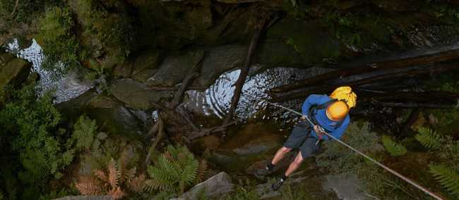 Abseiling in Juggler Canyon